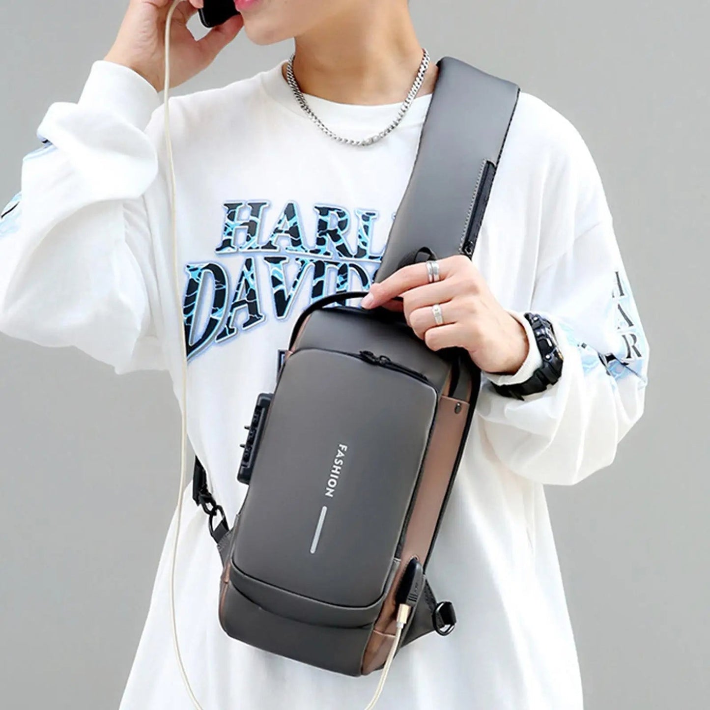 Anti-Theft USB Charging Crossbody Shoulder Bag - Emirex UAE